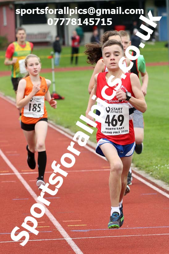 800 metres, NECAA Open Meeting, Morpeth, Sunday, September 27th. David T. Hewitson/Sports for All Pics